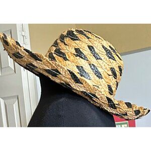 Women's Beach Wear Classic Straw Hat Beige & Black (Brand Unknown)